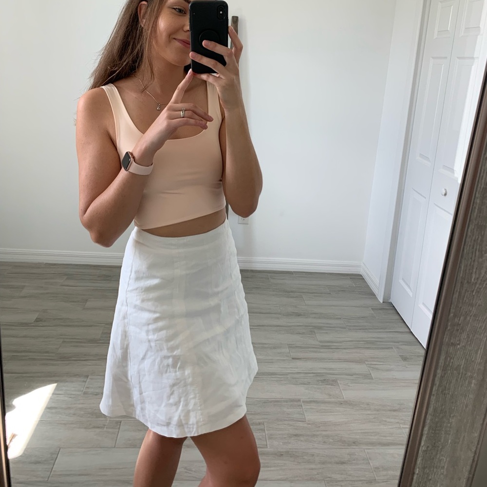 LOFT Women's White Linen Shorts 2T / Small